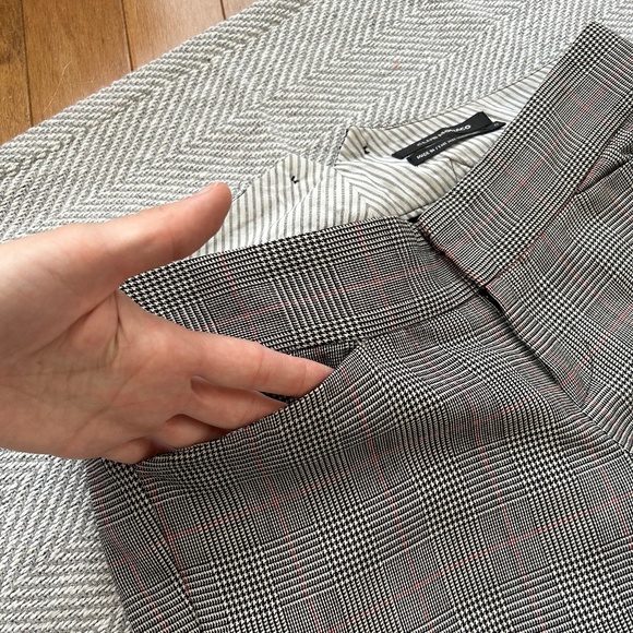 Club Monaco ⎮ Plaid wide flare leg trouser - Picture 5 of 10